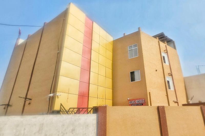 Ojas Royale - Banquet and Hotel - image 27
