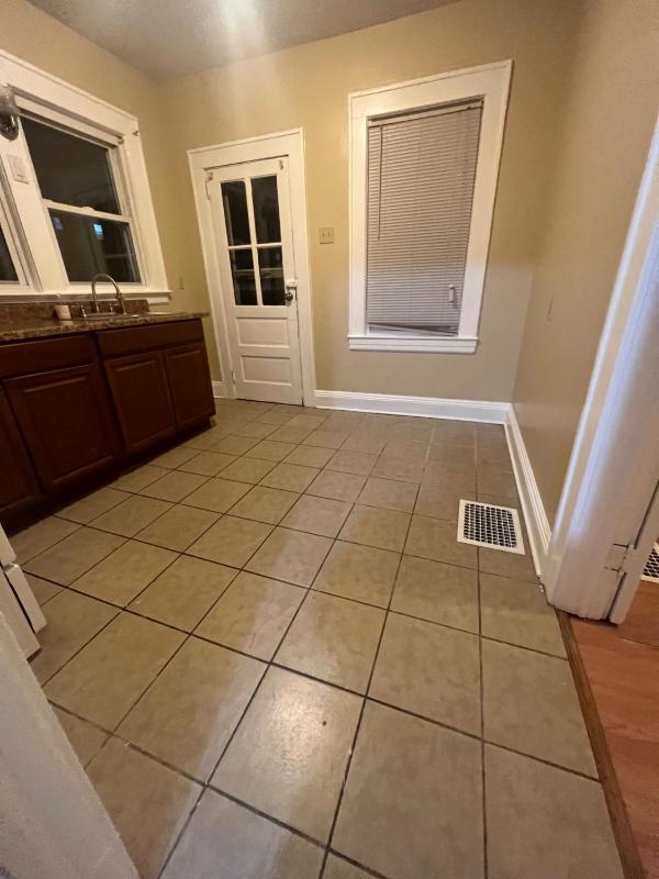 Apartment image 2