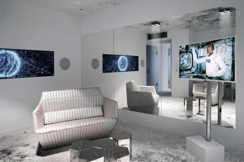Executive Suite image 3