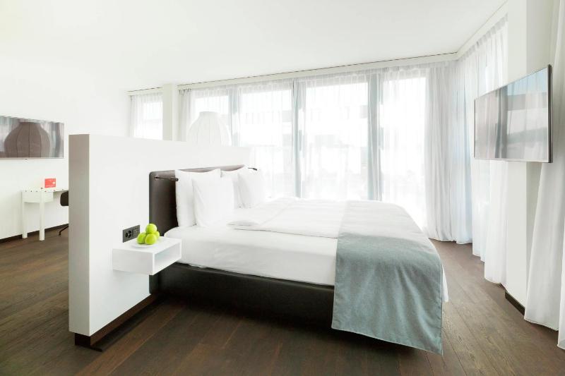 Oriental Suite image 3