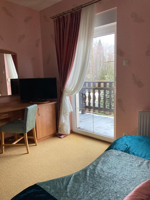 Double Room image 2