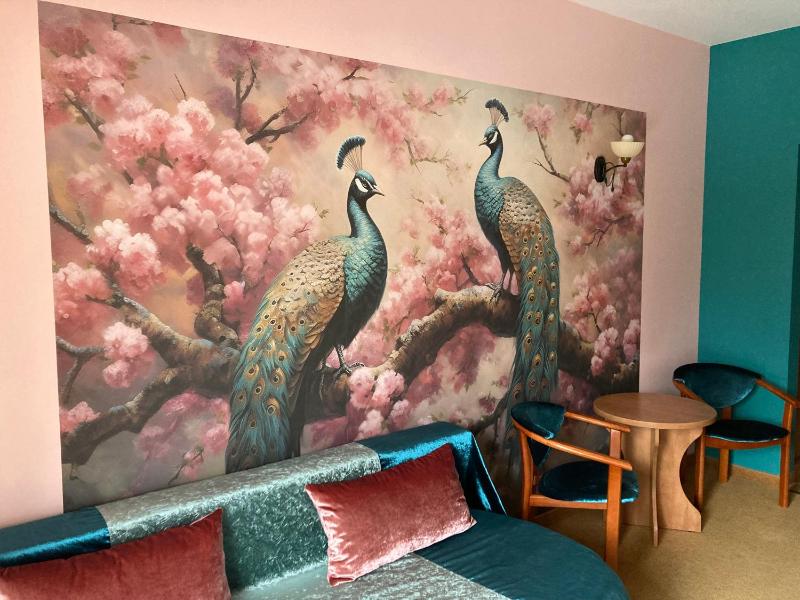 Double Room image 3