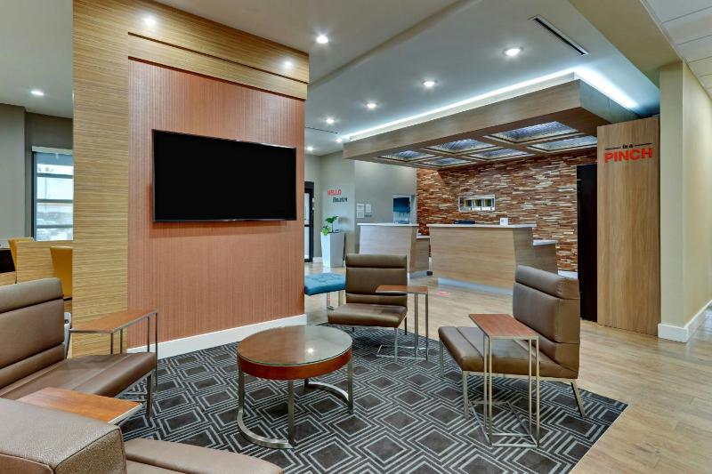 TownePlace Suites by Marriott Houston Northwest/Beltway 8 - image 35