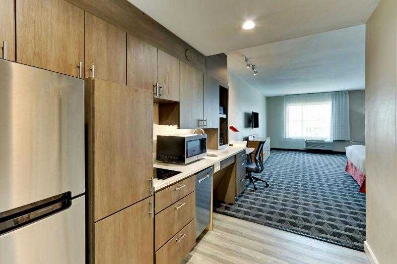 TownePlace Suites by Marriott Houston Northwest/Beltway 8 - image 48