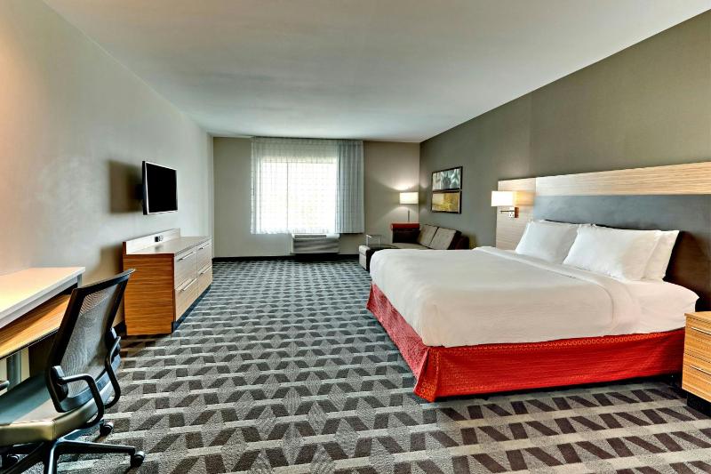 TownePlace Suites by Marriott Houston Northwest/Beltway 8 - image 47