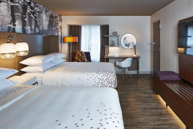 Queen Room with Two Queen Beds image 1