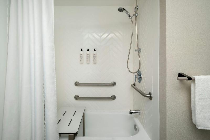 King Room with Roll-in Shower - Mobility and Hearing Accessible image 3