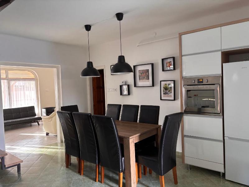 Veronika Lux Apartman - image 34