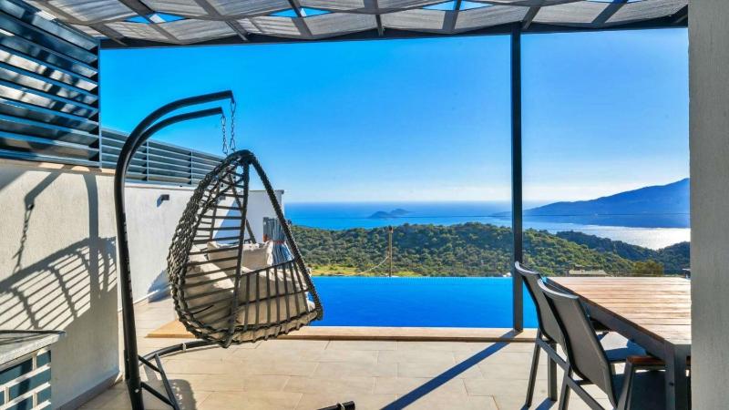 2 Bedroom Luxury Villa with Private Pool in Kalkan - image 2