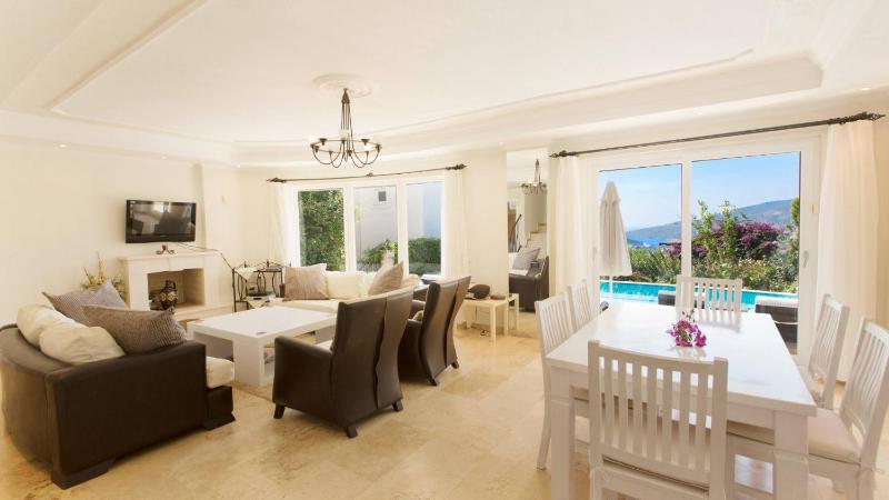 Kalkan 3 Bedroom Villa - 5 minutes drive to the center - image 16