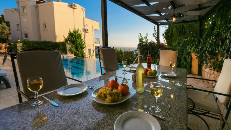 Kalkan 3 Bedroom Villa - 5 minutes drive to the center - image 27