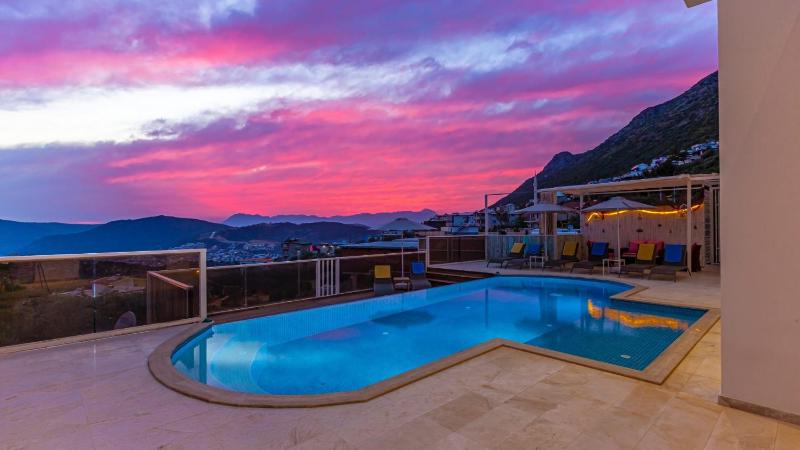 Kalkan 3 Bedroom Seaview Villa with Private Pool - image 7