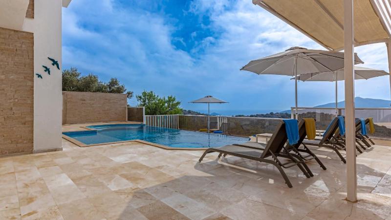 Kalkan 3 Bedroom Seaview Villa with Private Pool - image 27