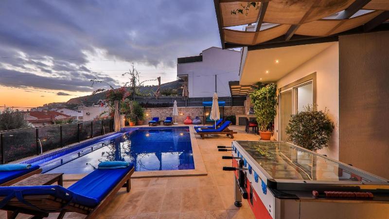 Kalkan 3 Bedroom Villa - Close to the Center - image 38