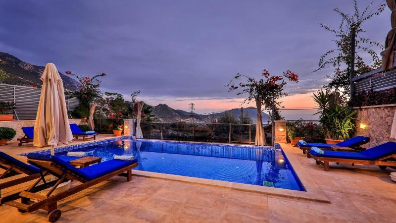 Kalkan 3 Bedroom Villa - Close to the Center - image 22