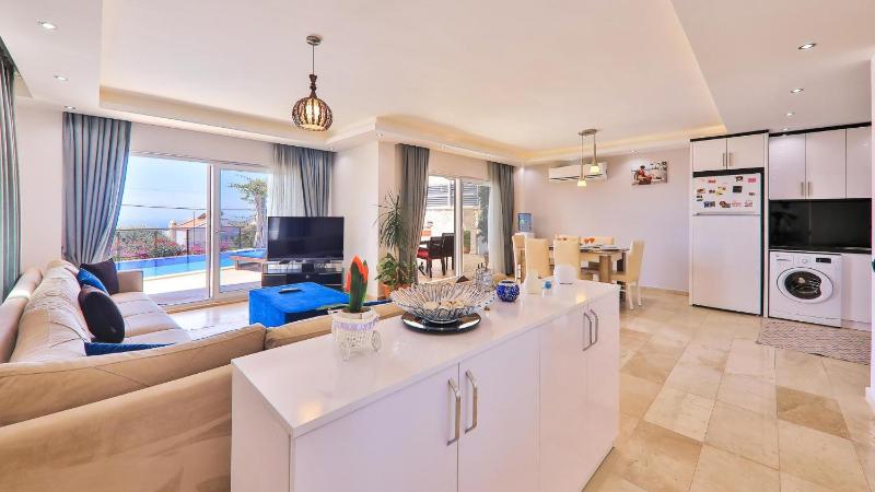 Kalkan 3 Bedroom Villa - Close to the Center - image 20