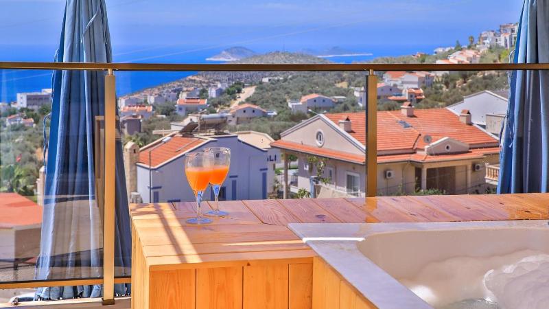 Kalkan 3 Bedroom Villa - Close to the Center - image 44