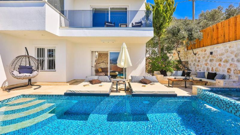 Kalkan 3 Bedroom Villa - 8332 - image 11