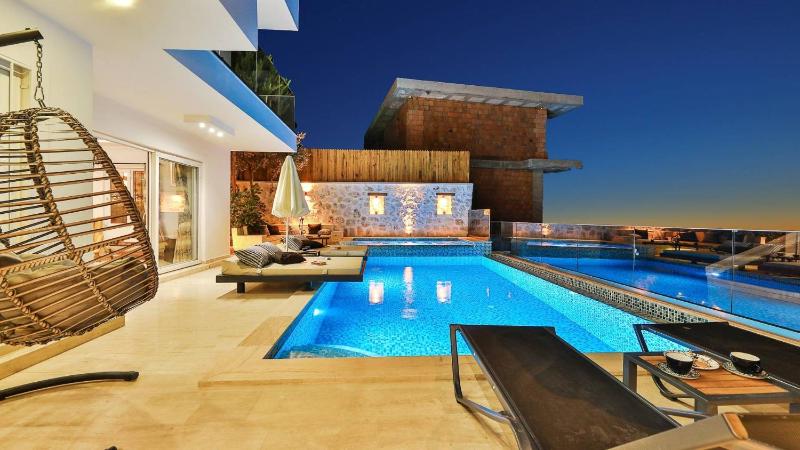 Kalkan 3 Bedroom Villa - 8332 - image 12