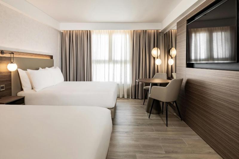AC Hotel St. Julian's - image 3