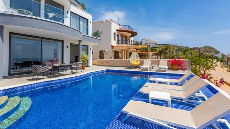 Kalkan 3 Bedroom Villa 1267 - image 13