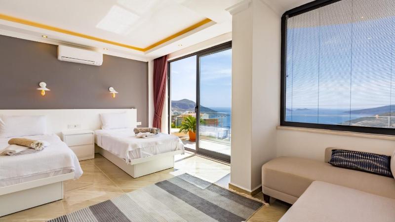 Kalkan 3 Bedroom Villa 1267 - image 14