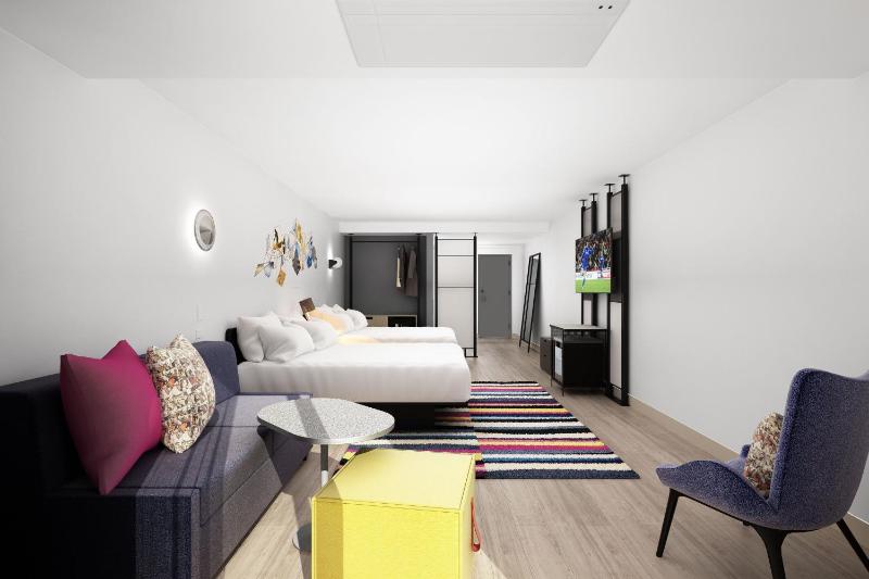 Guest room, 2 Queen, Sofa bed, Waterfront image 4