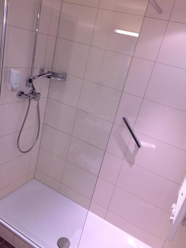 Comfort Double or Twin Room image 4