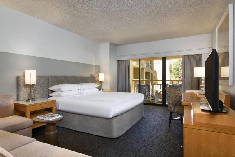 Renaissance Palm Springs Hotel - image 47