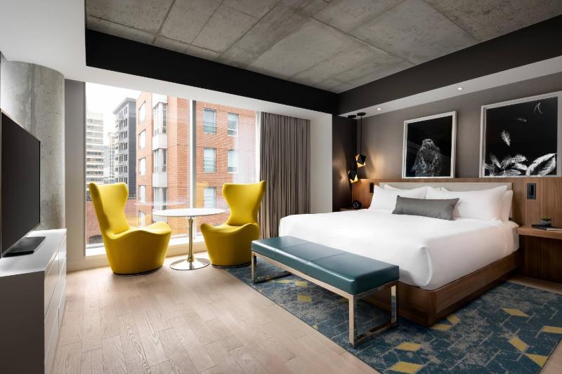 Humaniti Hotel Montreal Autograph Collection - image 1
