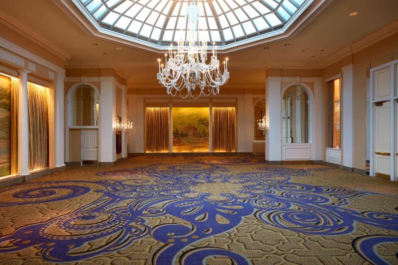 The Mayflower Hotel Autograph Collection - image 3