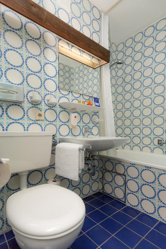 Triple Room image 2