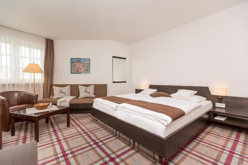 Comfort Double Room image 4