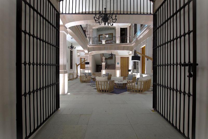 Nueve 25 Hotel Boutique - image 1