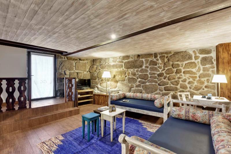 One-Bedroom Suite image 3
