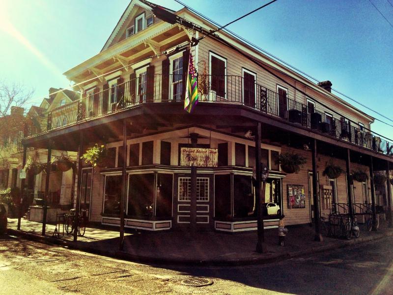 Royal Street Inn & Bar - image 13