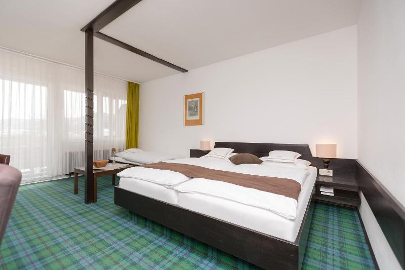 Triple Room image 1