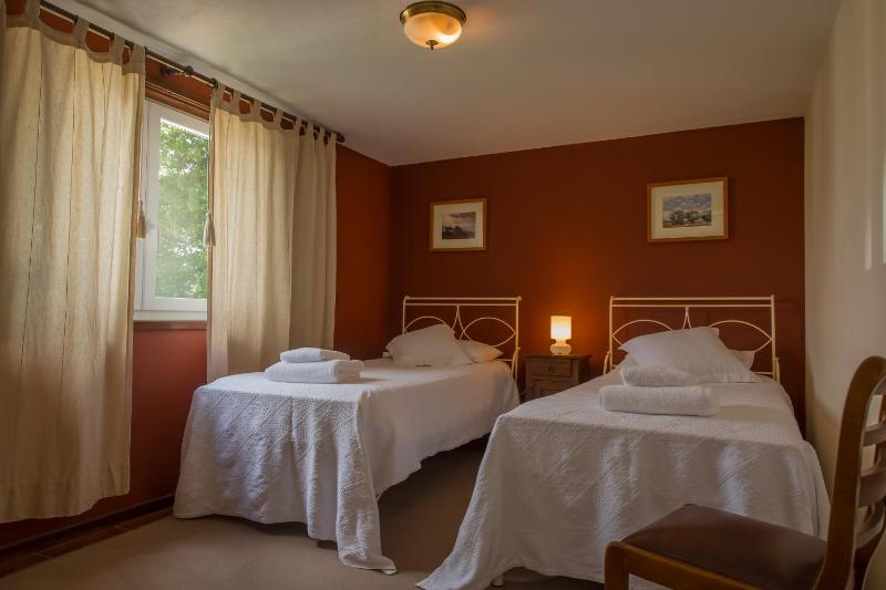 Two-Bedroom House image 2