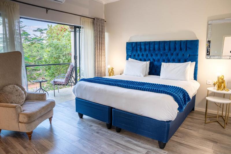 Platinum Peak Luxury Apartment -Victoria Falls - image 14