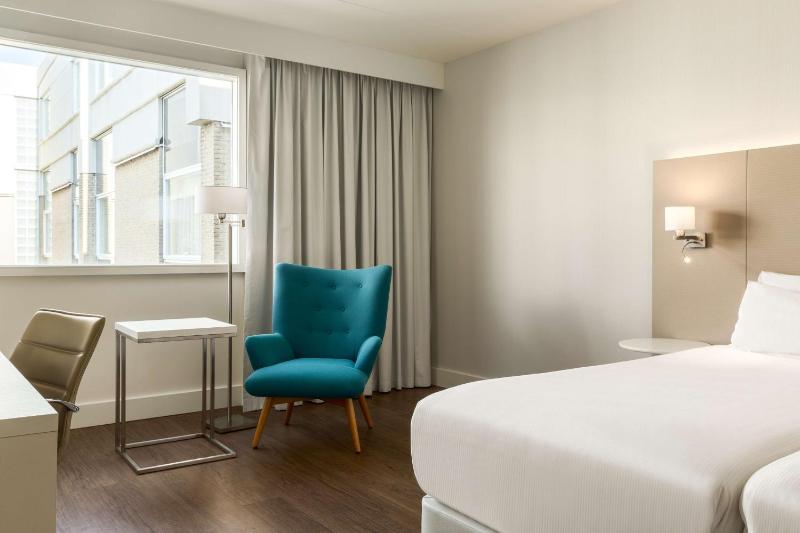 Superior Double or Twin Room with Extra Bed (2 Adults + 1 Child) image 1