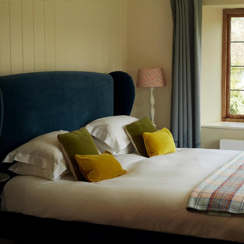 Superior King Room image 1