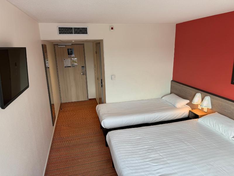 Standard Plus Double or Triple Room image 4