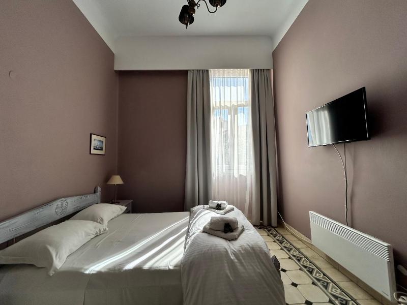 Double or Twin Room image 1