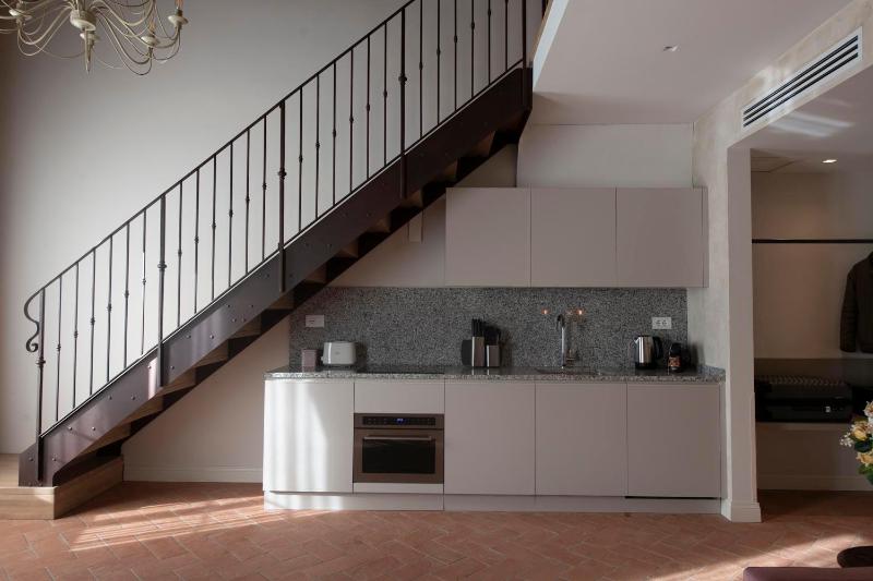 Palazzo Doni by Florence Art Apartments - image 4