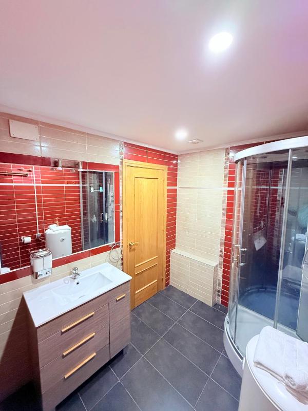 Double or Twin Room with Bathroom image 2