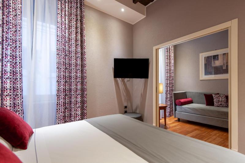 Junior Suite image 1