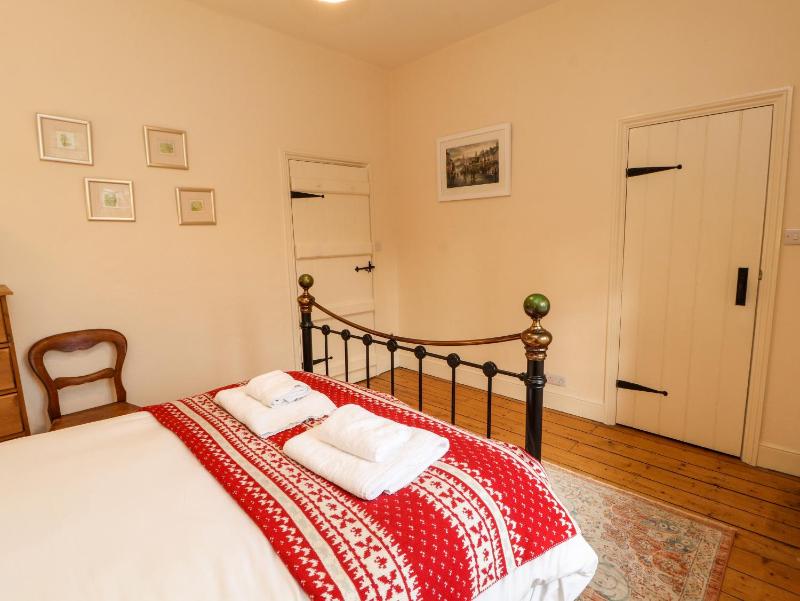 Ednas Cottage - image 30