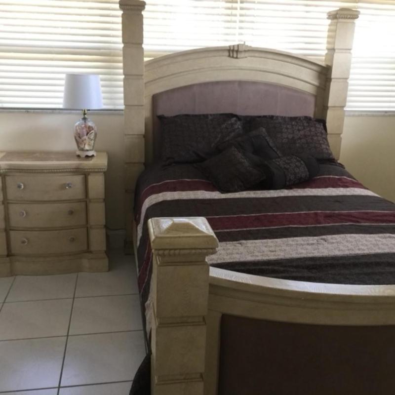 villa - Sleeps 6 & sports boat - image 26