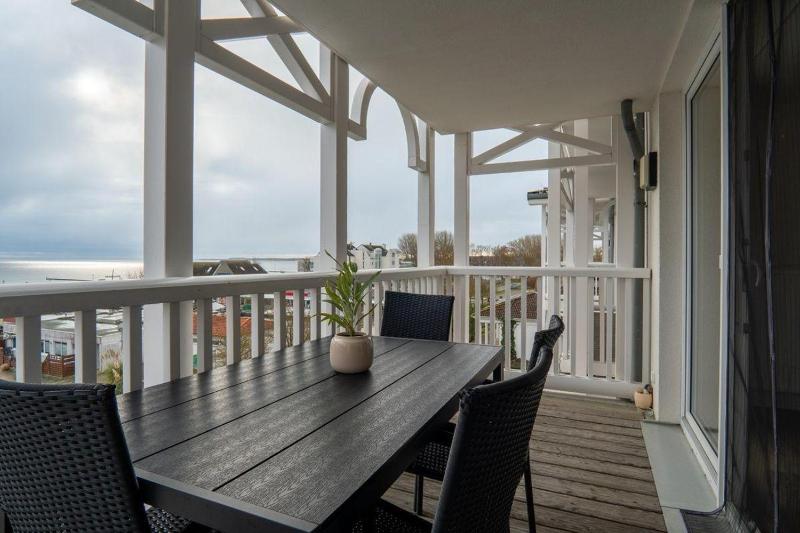 Haus-Ostseeapartments-am-Fehmarnsund-Wohnung-24-SUeDSTRANDBLICK - image 10
