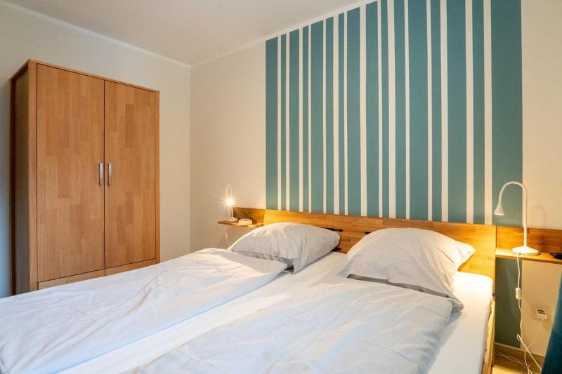 Haus-Ostseeapartments-am-Fehmarnsund-Wohnung-24-SUeDSTRANDBLICK - image 15